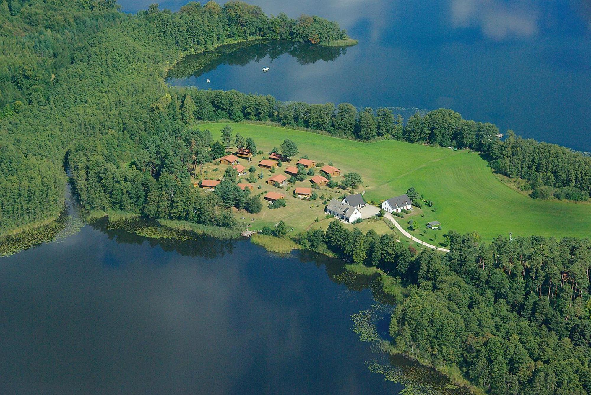 Ferienhaus-Park Brennickenswerder Лихен Экстерьер фото
